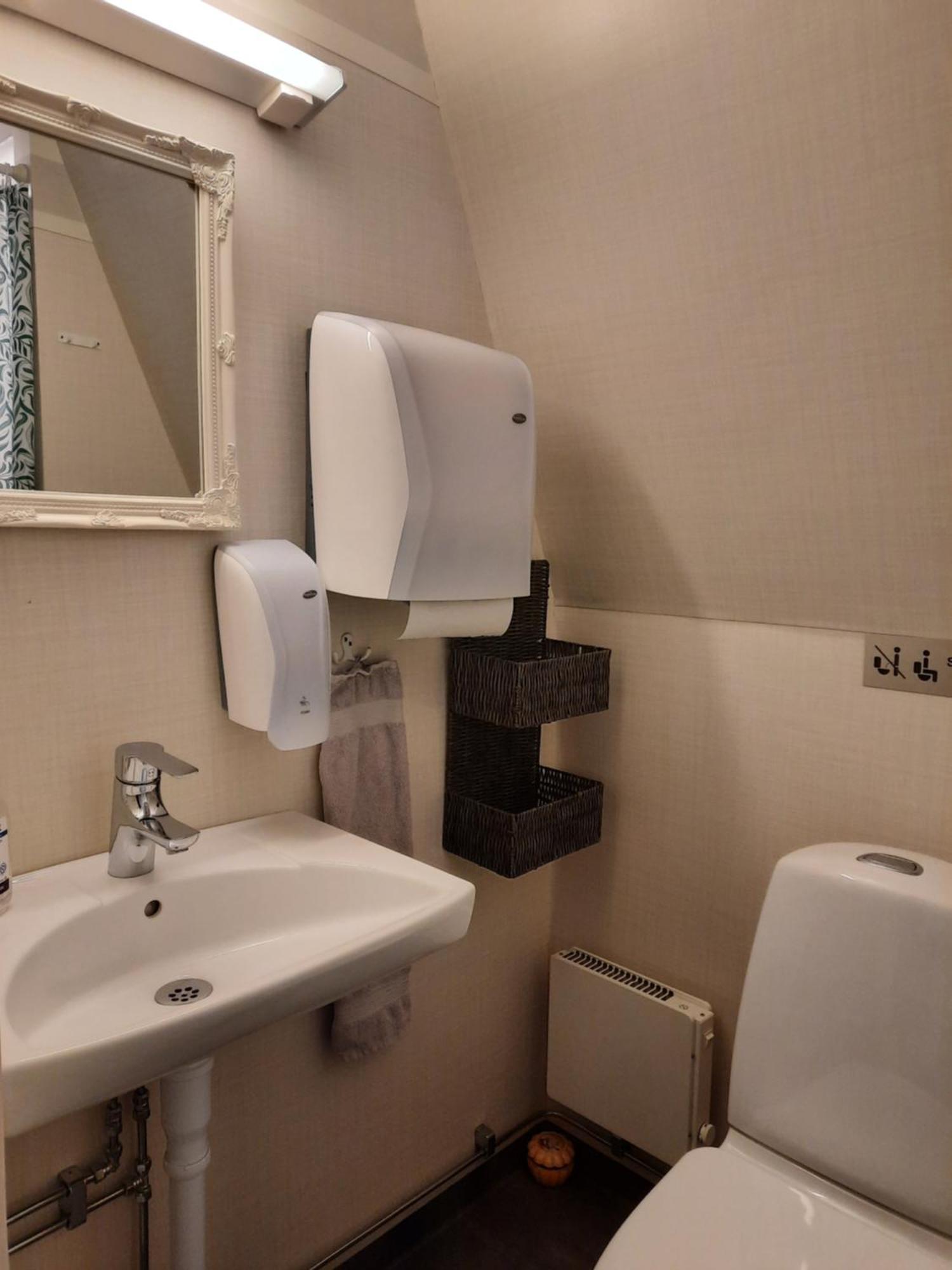 וטלנדה Kvarndammens Bed & Breakfast מראה חיצוני תמונה